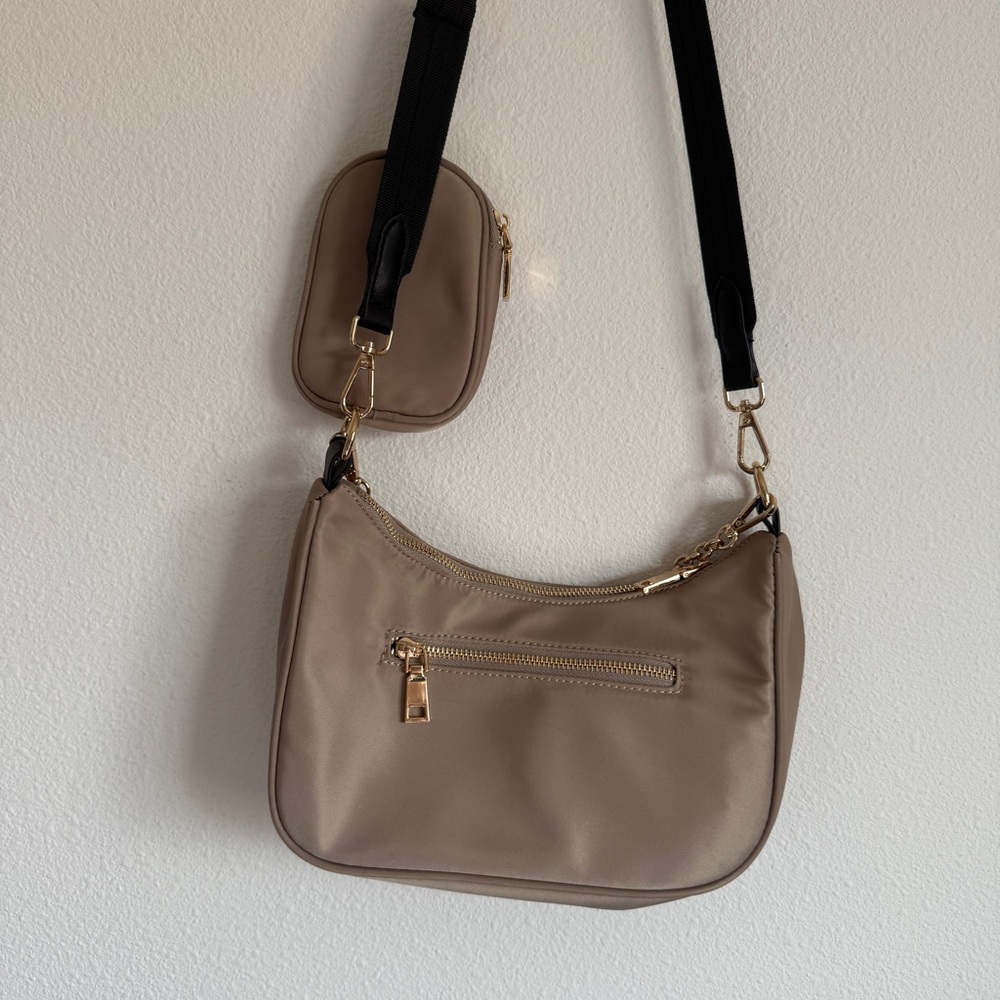 The Park Bag Disneyland Crossbody Nylon Bag - Picture 4 of 5